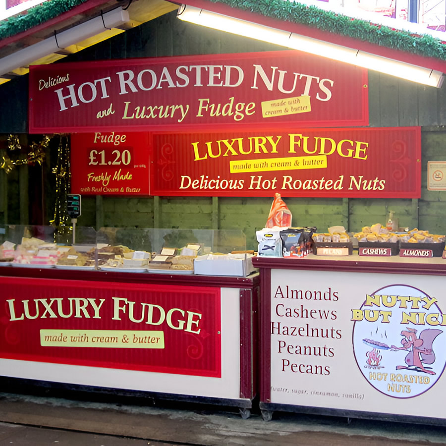 Glazed roasted cashew and peanuts Glazed roasted cashew and peanuts